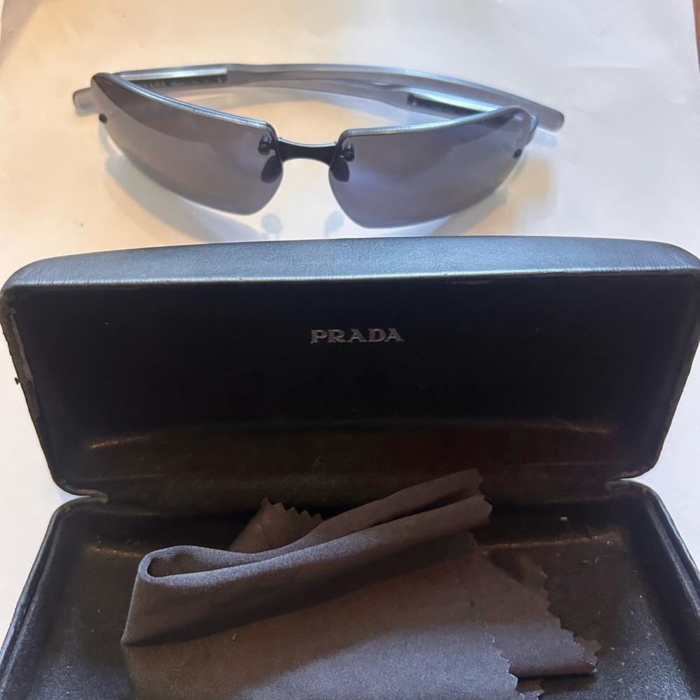 Prada Dark-Tinted Sunglasses with Black Case - Picture 7 of 9